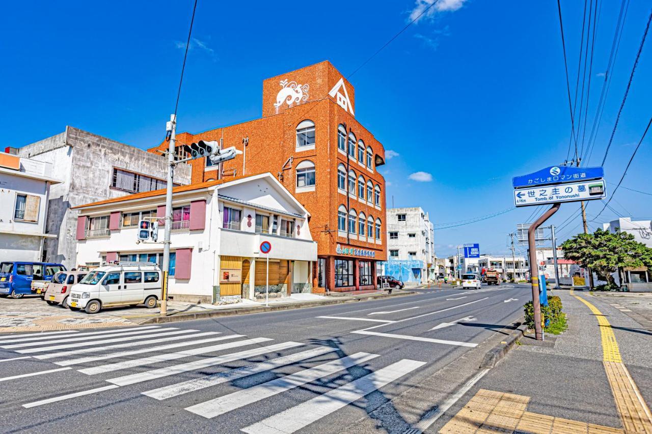 47Hostel Вадомарі Екстер'єр фото