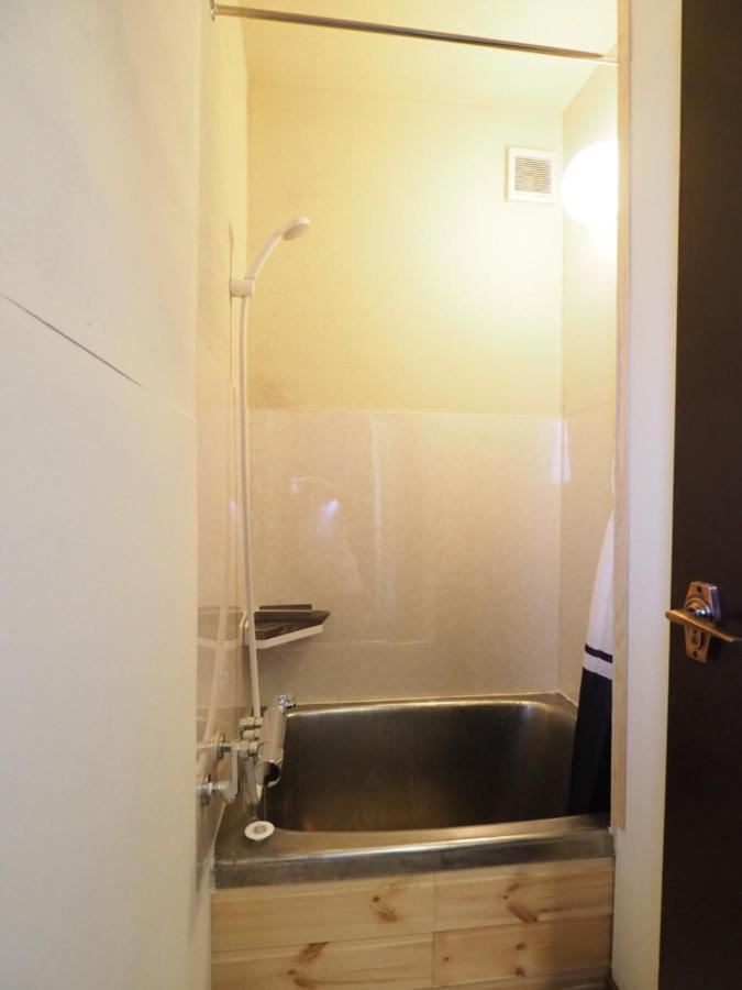 47Hostel Вадомарі Екстер'єр фото