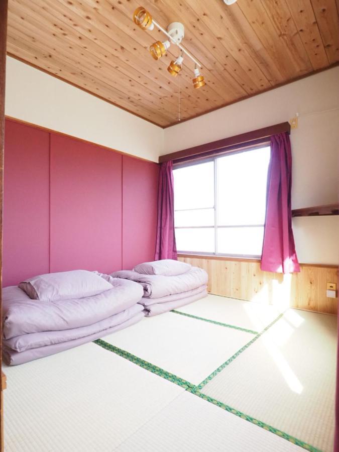 47Hostel Вадомарі Екстер'єр фото